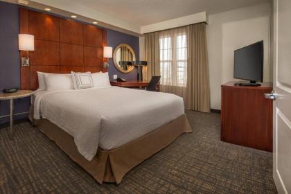 Residence Inn Dulles Airport At Dulles 28 Centre - image 3