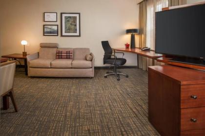 Residence Inn Dulles Airport At Dulles 28 Centre - image 9