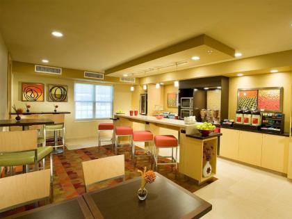 TownePlace Suites Dulles Airport - image 2