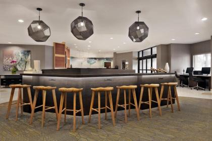 SpringHill Suites Dulles Airport - image 2