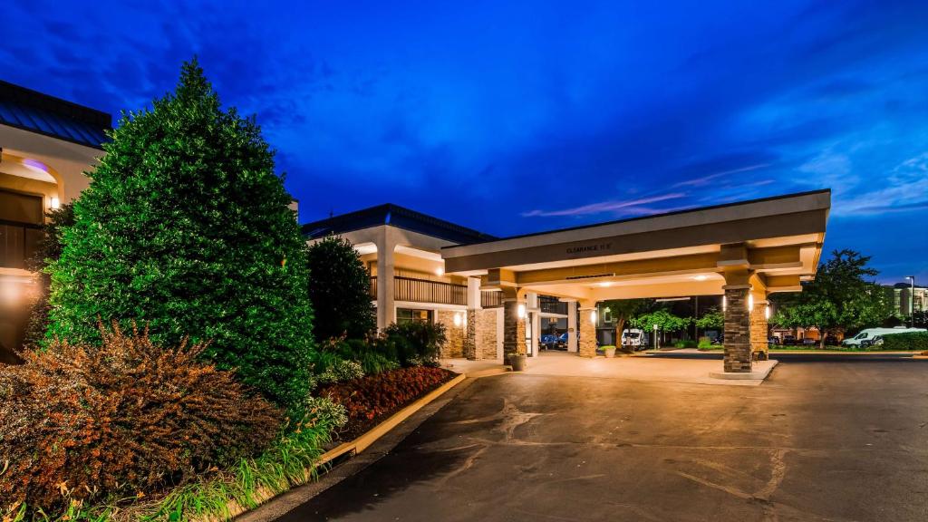 Best Western Dulles Airport Inn - main image