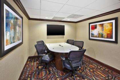 Best Western Dulles Airport Inn - image 9