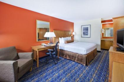 Best Western Dulles Airport Inn - image 10