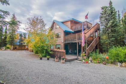 Pet-Friendly Log Cabin with Fire Pit on Kenai River! - image 8