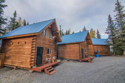 Sterling Log Cabin in Community on the Kenai River Sterling