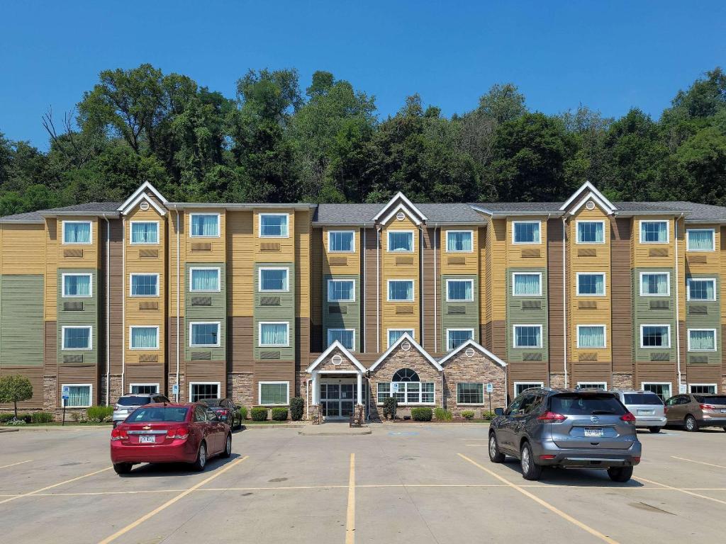 Microtel Inn & Suites by Wyndham Steubenville - main image