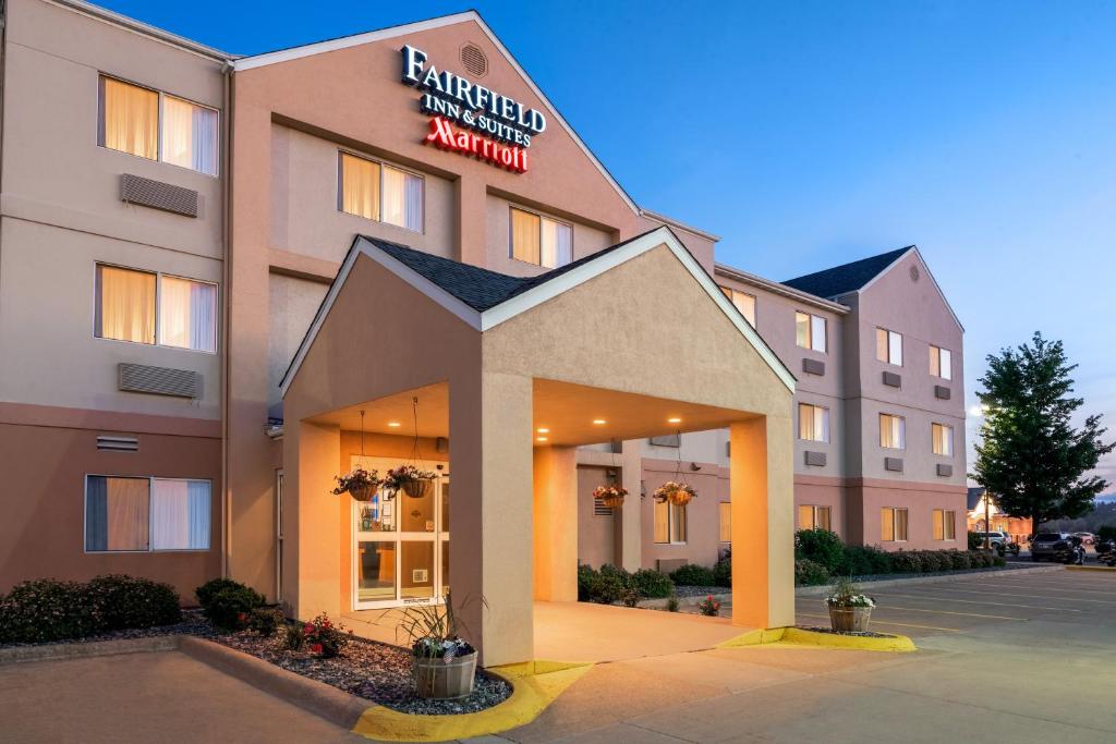 Fairfield Inn & Suites Stevens Point - main image