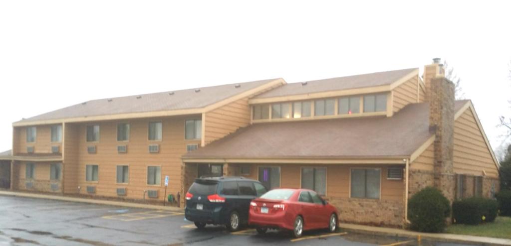 America's Stay Inn Stewartville - main image