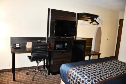 Stillwater Inn & Suites - image 4