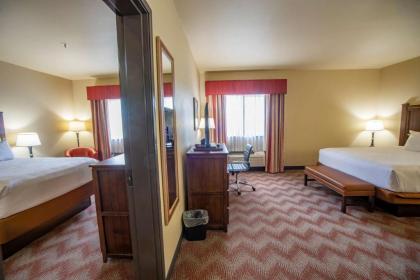 Best Western PLUS Cimarron Hotel & Suites - image 15