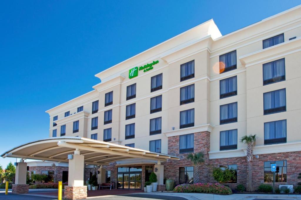 Holiday Inn Hotel & Suites Stockbridge-Atlanta I-75 an IHG Hotel - main image