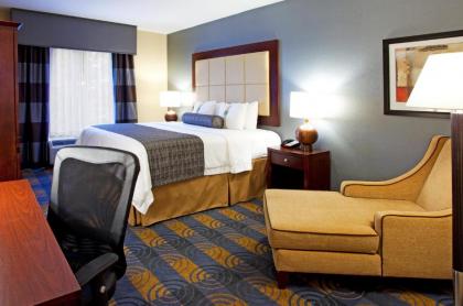 Holiday Inn Hotel & Suites Stockbridge-Atlanta I-75 an IHG Hotel - image 12