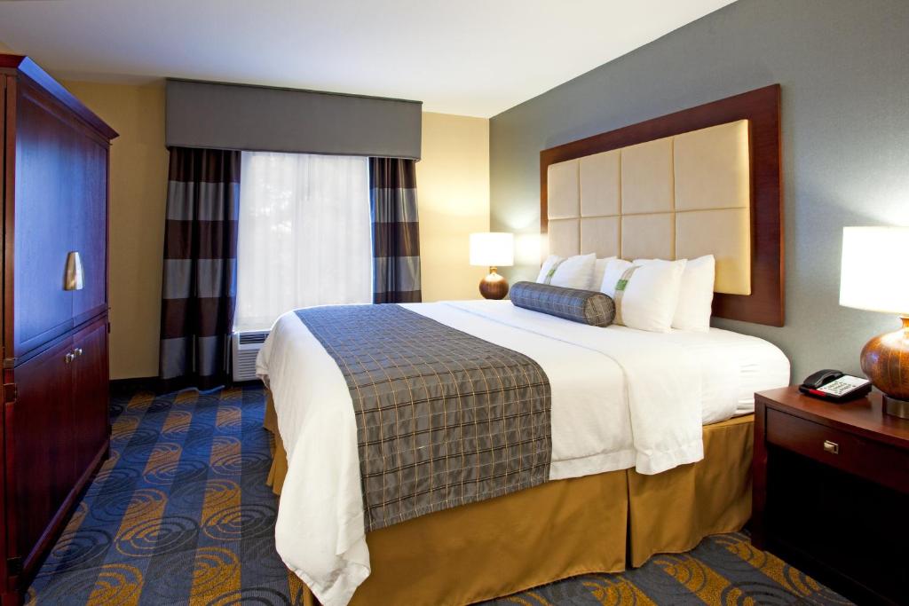 Holiday Inn Hotel & Suites Stockbridge-Atlanta I-75 an IHG Hotel - image 5