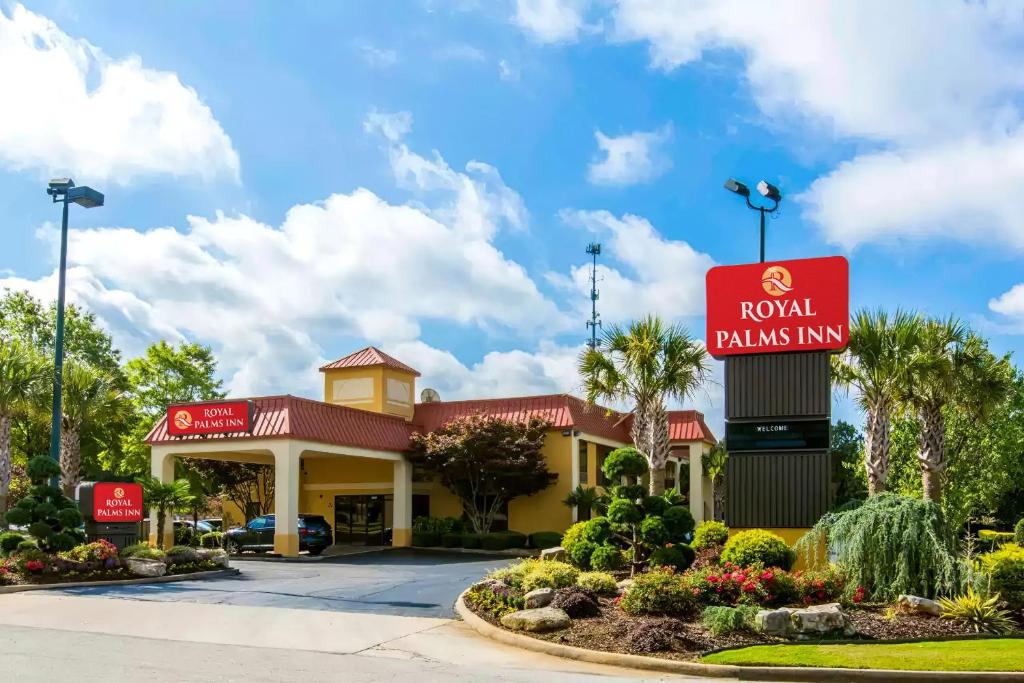 Royal Palms Inn - main image