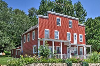 Historic Getaway with Porch and Lake Pepin Views