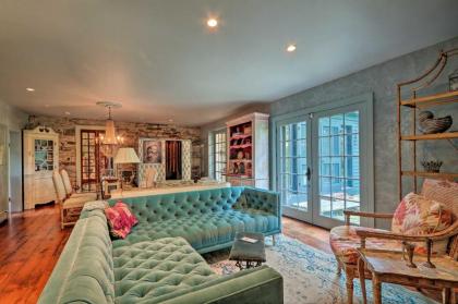 Stunning Home by the Delaware River with Hot Tub! - image 13