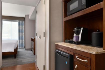 Hilton Garden Inn Stony Brook - image 15