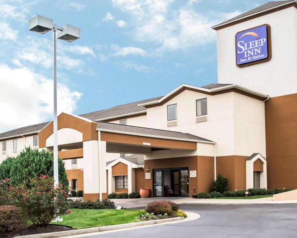 Sleep Inn & Suites Stony Creek - main image