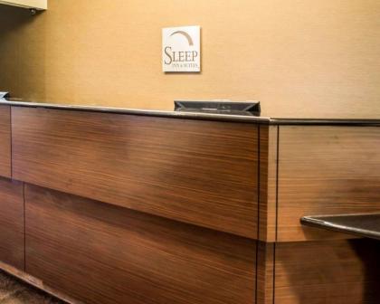 Sleep Inn & Suites Stony Creek - image 10