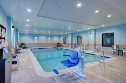 Hampton Inn & Suites Boston/Stoughton Ma - image 9