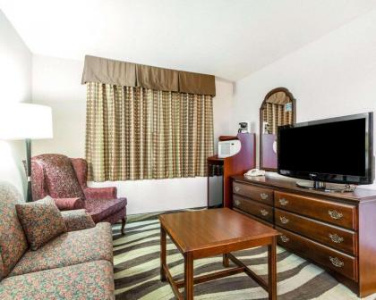 Quality Inn & Suites Stoughton - Madison South - image 11