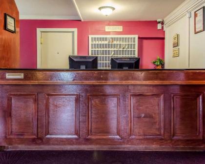 Clarion Inn Strasburg - Lancaster - image 4