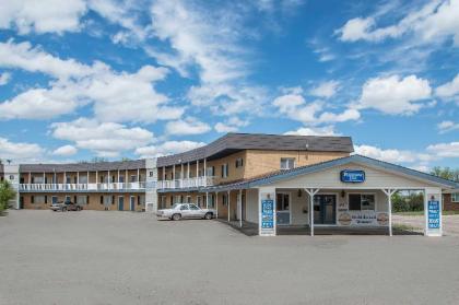 Travelodge by Wyndham Stratton - image 9