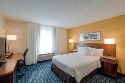 Fairfield Inn & Suites by Marriott Cleveland Streetsboro - image 9