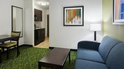 Holiday Inn Express and Suites - Stroudsburg an IHG Hotel - image 11