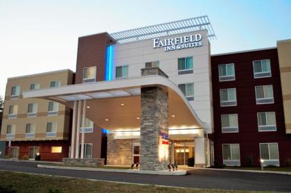 Fairfield Inn  Suites by marriott Stroudsburg BartonsvillePoconos Stroudsburg Pennsylvania