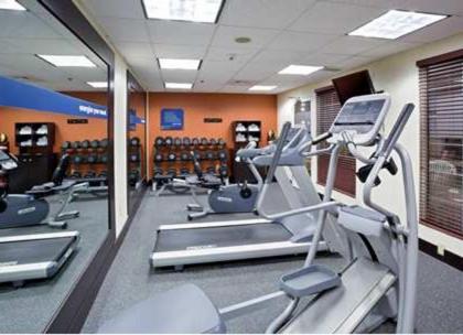 Hampton Inn Sturbridge - image 8