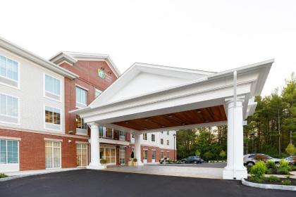 Holiday Inn Express  Suites   Sturbridge an IHG Hotel Sturbridge Massachusetts