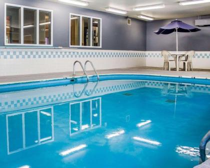 Quality Inn & Suites Sturgeon Bay  - image 9