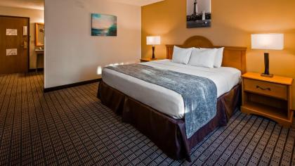 Best Western Maritime Inn - image 9