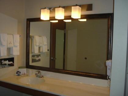 AmericInn by Wyndham Sturgeon Bay - image 3