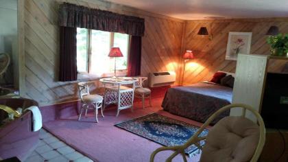 White Birch Inn - image 4