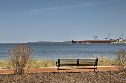 Modern Sturgeon Bay Home by Potawatomi State Park! - image 15