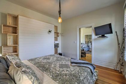 Collectic Farmhouse Suite! in Sturgeon Bay! - image 6