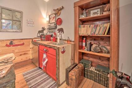 One-of-a-Kind Rustic Retreat in Dtwn Sturgeon Bay! - image 13