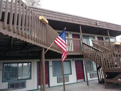 The Sturgis Motel - image 11