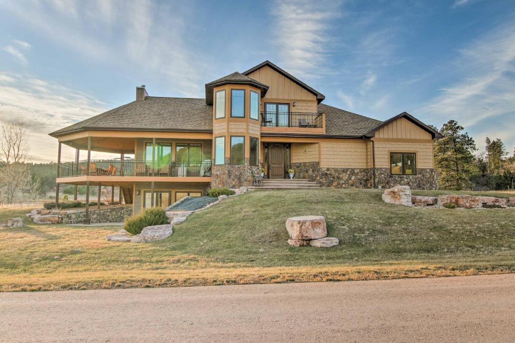 Expansive Black Hills Forest Home with Deck and Grill! - main image