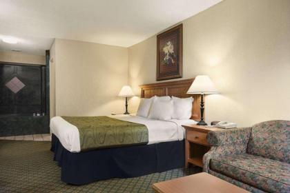 Days Inn & Suites by Wyndham Stuttgart - image 9