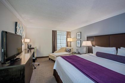 Crowne Plaza Suffern-Mahwah an IHG Hotel - image 18