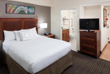 TownePlace Suites Suffolk Chesapeake - image 6