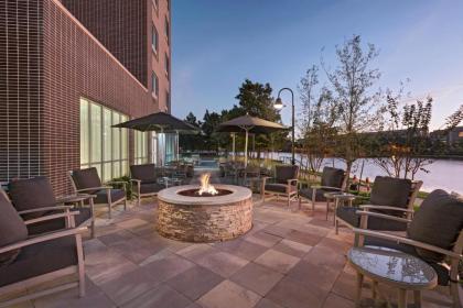 Courtyard by Marriott Houston Sugar Land/Lake Pointe - image 2