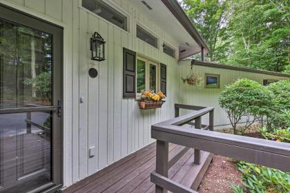 Luxury Sugar Mountain Hideaway Deck and Views! - image 5