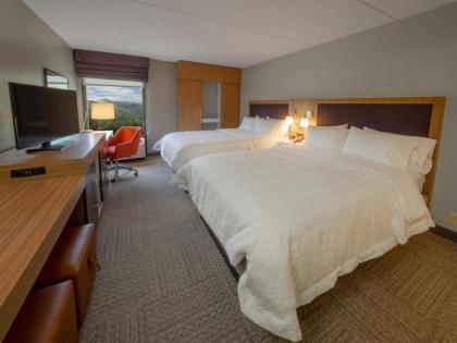 Hampton Inn Hazleton - image 2