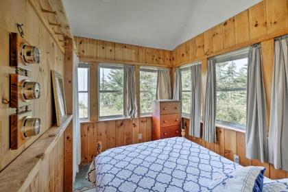 Shorefront House with Views 14 Mi to Acadia NP! - image 10