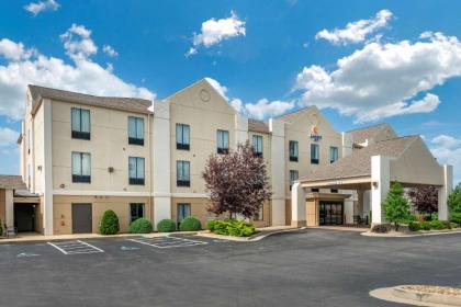 Comfort Inn Sullivan - image 9