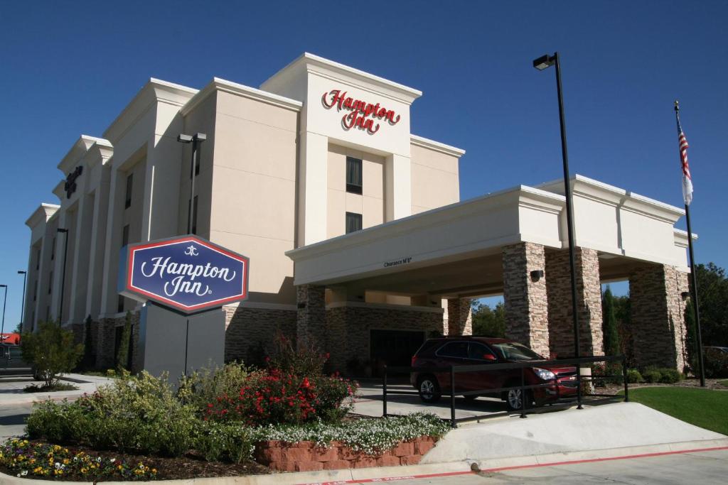 Hampton Inn Sulphur Springs - main image